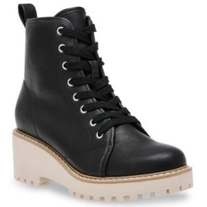 DV by Dolce Vita Black ROMIN Combat Lace Up Rubber Lug Sole Boots 8